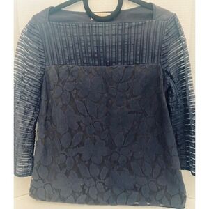 Tory Burch Women's Navy Blue Floral Lace Square Neck 3/4 Sleeve‎ Top Size SP